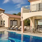 Belle View - Sea View&sunset 4*