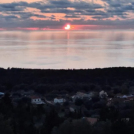 호텔 Belle View - Sea View & Sunset 4*