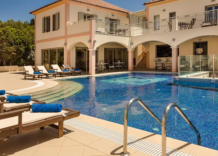 Belle View - Sea View & Sunset 4* Mánganos