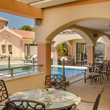 מלון Belle View - Sea View & Sunset